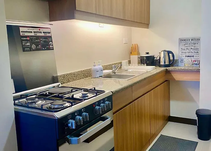Family-ready Skyline Retreat Near Bgc With Free Parking Aparthotel 4*