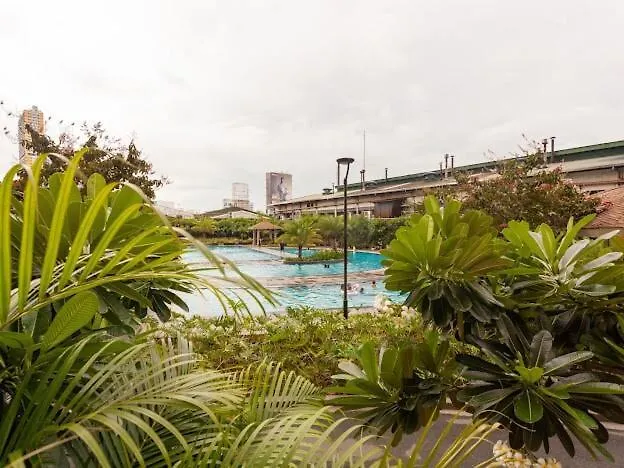 Aparthotel Family-ready Skyline Retreat Near Bgc With Free Parking Manila