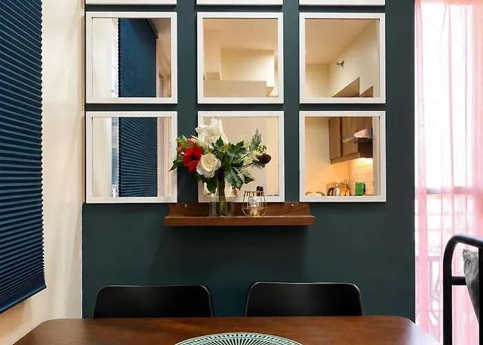 Family-ready Skyline Retreat Near Bgc With Free Parking 4*
